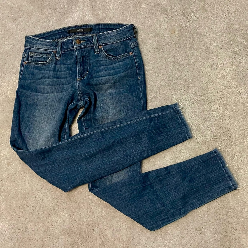 Joe’s Jeans Skinny Ankle - waist 26